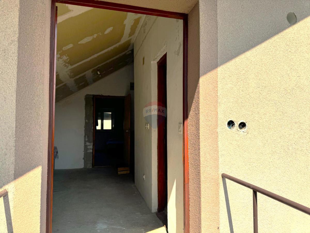 Hiša Centar, Velika Gorica, 470m2