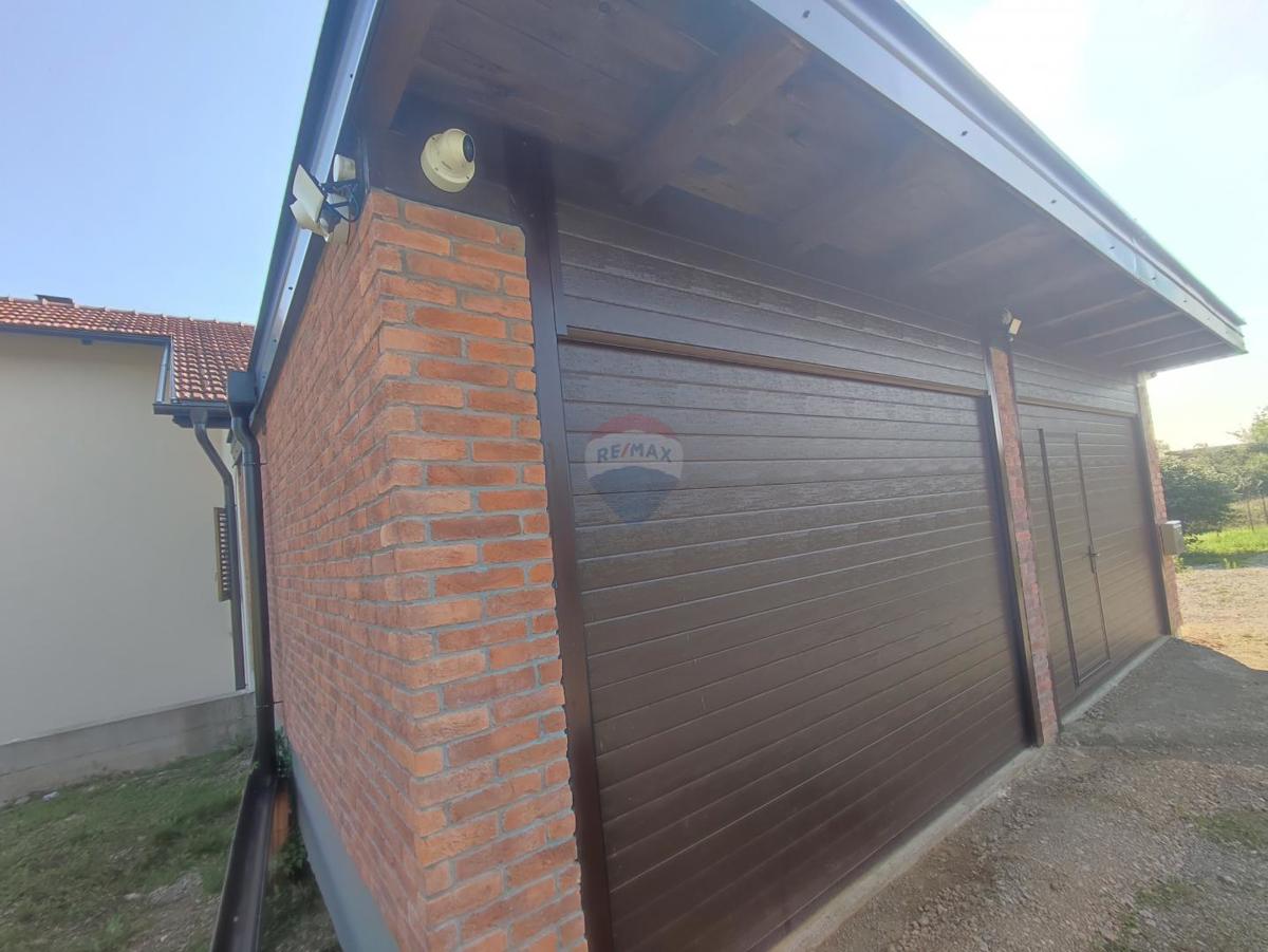 Hiša Cerovac Vukmanićki, Karlovac - Okolica, 130m2