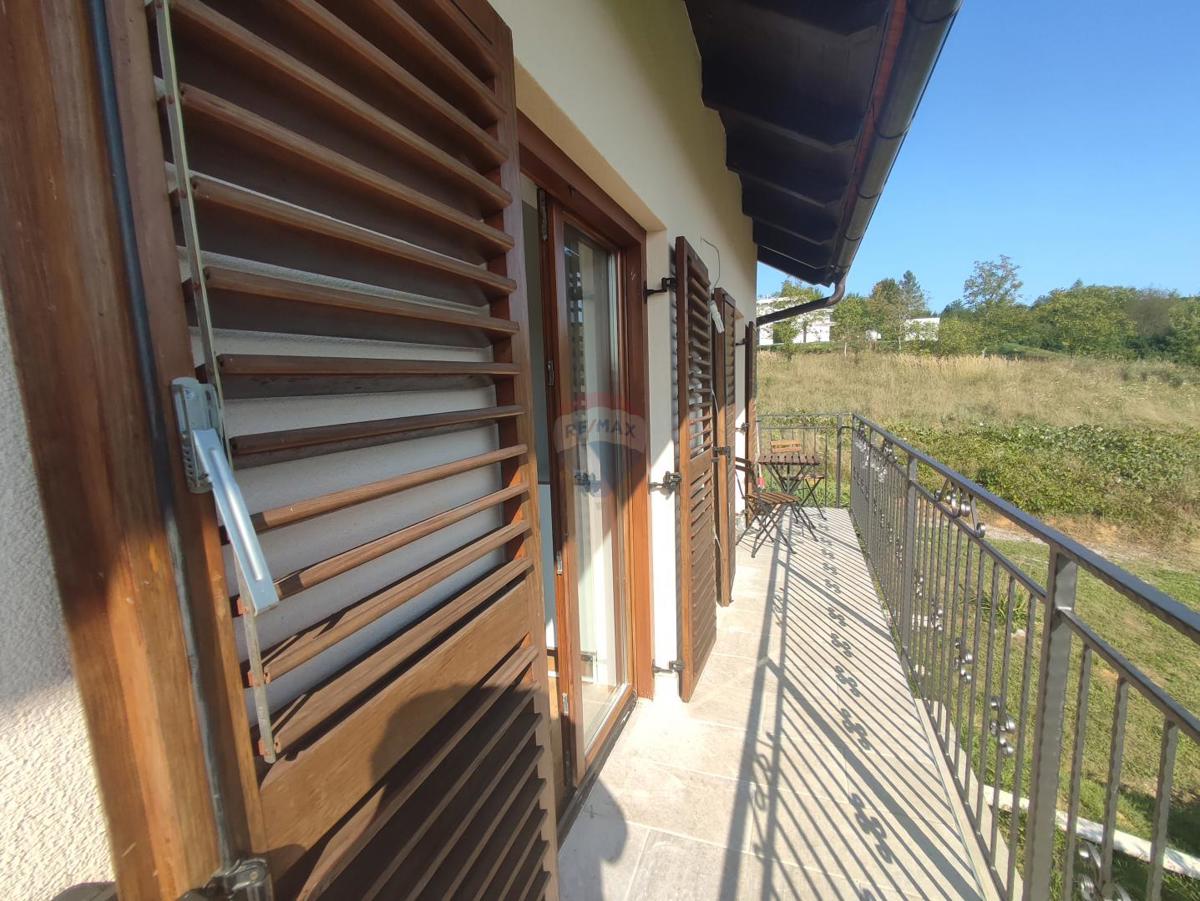 Hiša Cerovac Vukmanićki, Karlovac - Okolica, 130m2