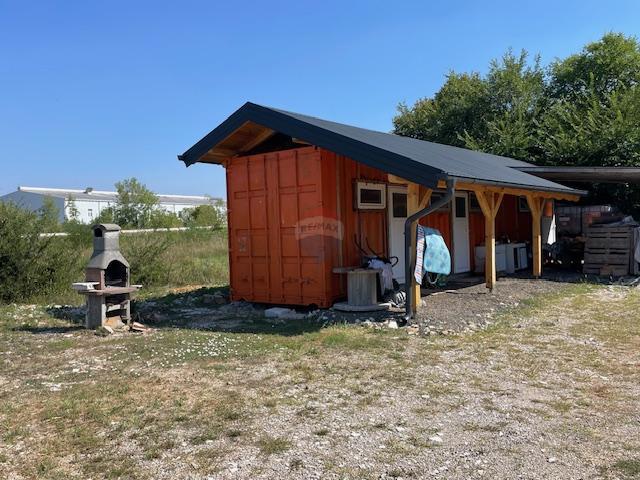 Stavbno zemljišče Omišalj, 878m2