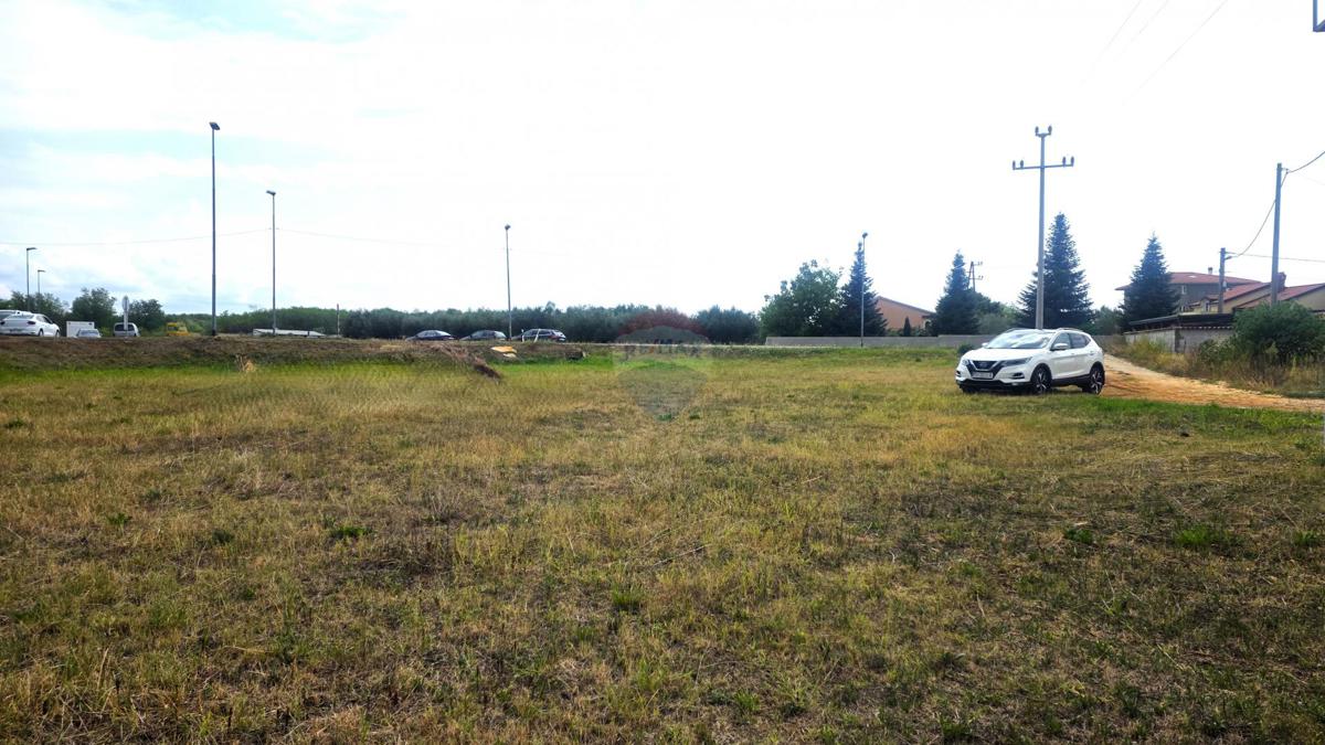 Stavbno zemljišče Petrovija, Umag, 1.814m2