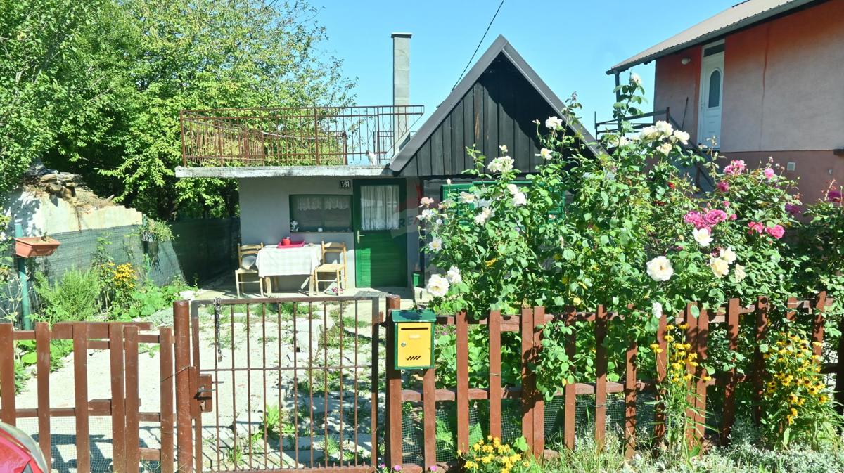 Hiša Bešlinec, Kloštar Ivanić, 40m2