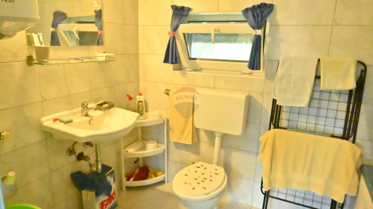 Hiša Bešlinec, Kloštar Ivanić, 40m2