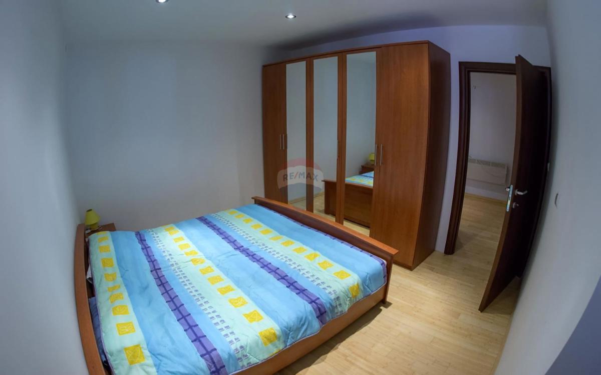 Hiša Karlobag, 260m2