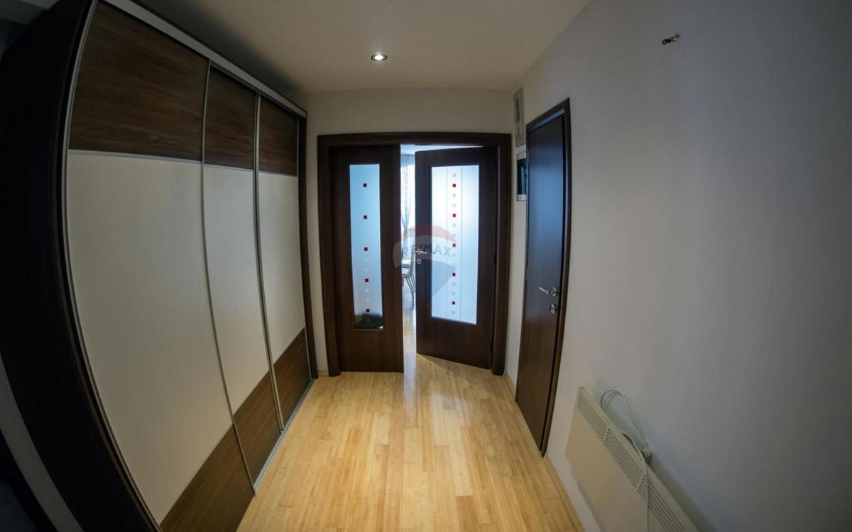 Hiša Karlobag, 260m2