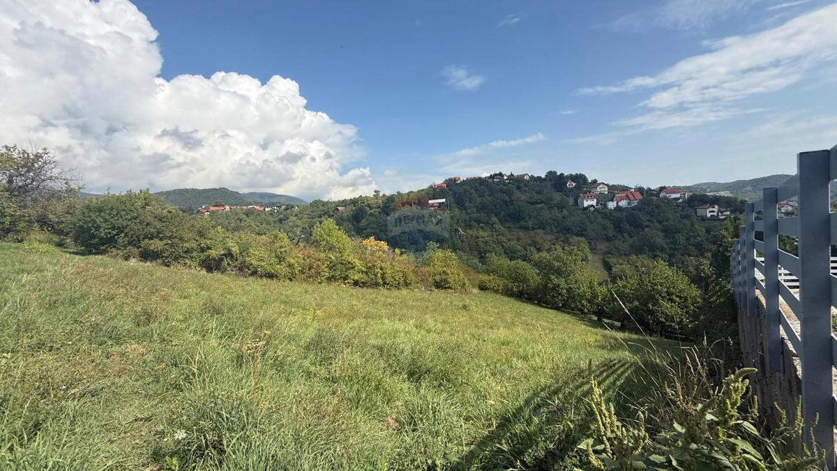 Stavbno zemljišče Markuševec, Podsljeme, 1.827m2