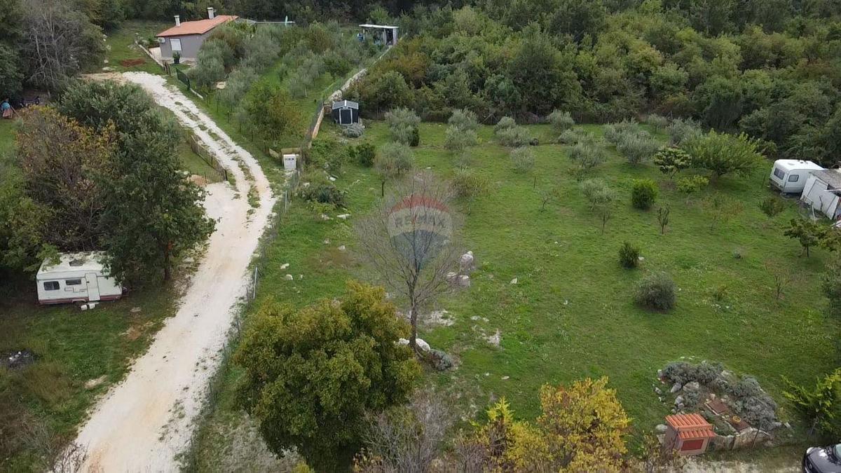 Stavbno zemljišče Kadumi, Poreč, 1.920m2
