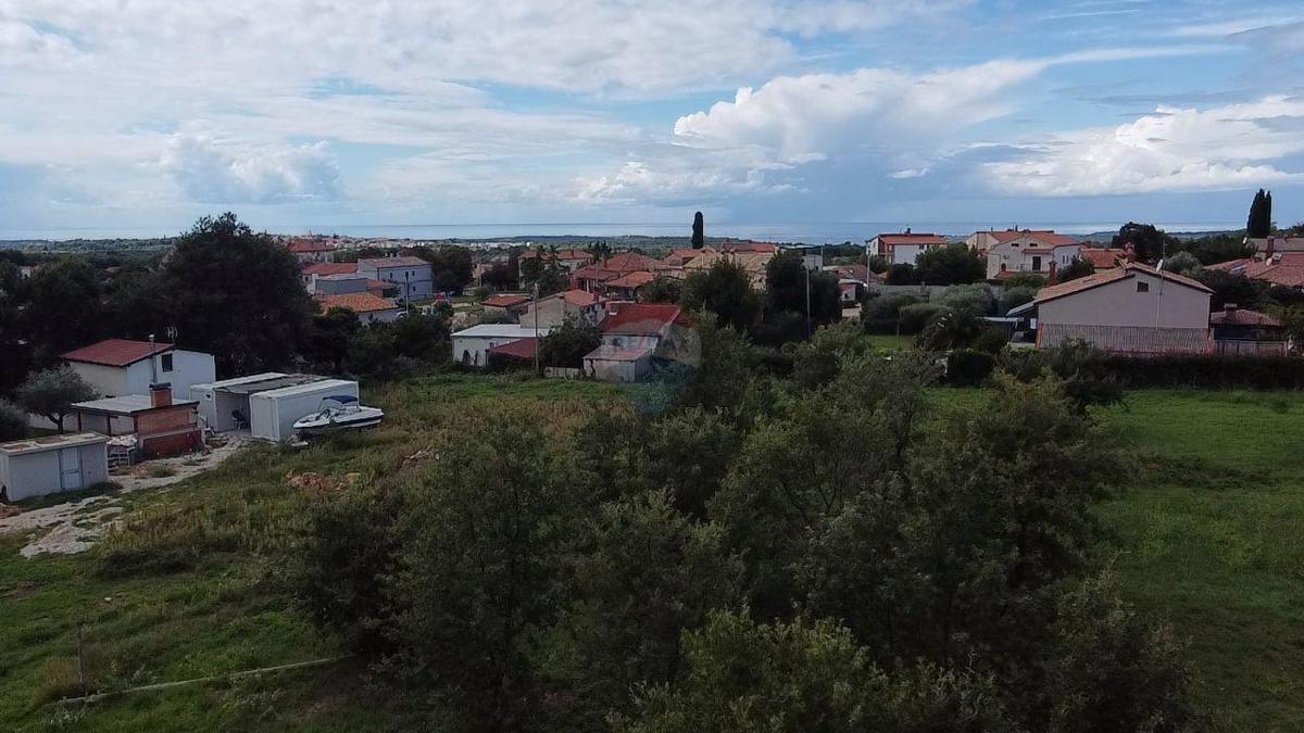 Stavbno zemljišče Tar, Tar-Vabriga, 1.276m2