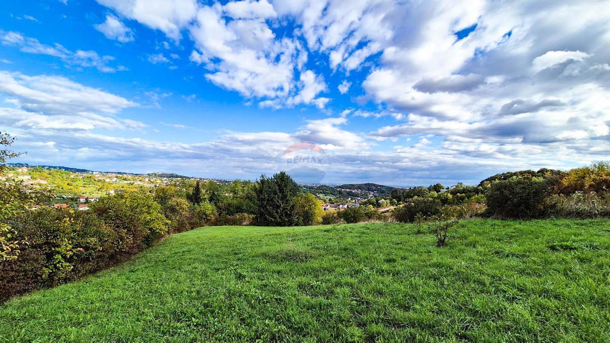 Stavbno zemljišče Gornje Vrapče, Črnomerec, 3.268m2