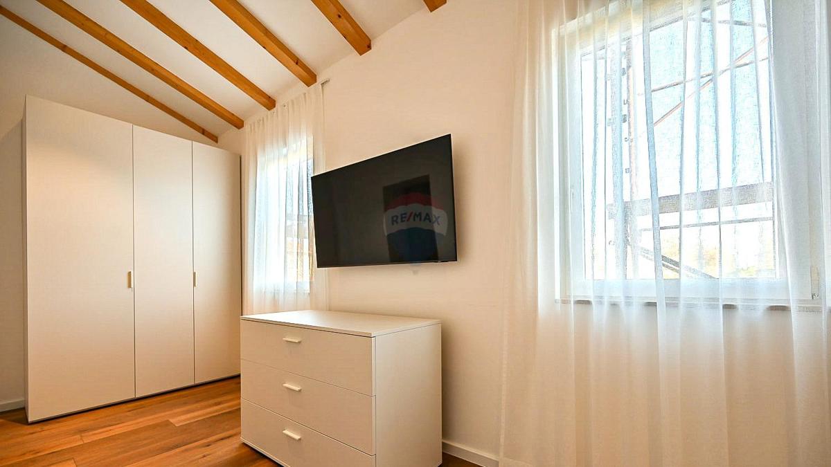 Hiša Novigrad, 135m2