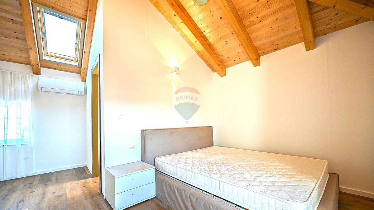 Hiša Novigrad, 135m2