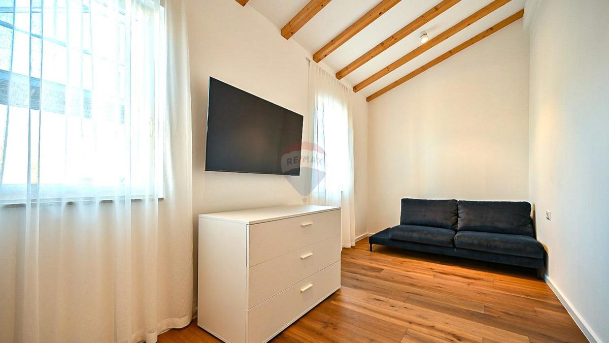 Hiša Novigrad, 135m2