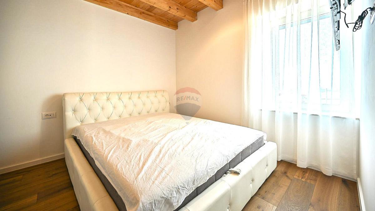 Hiša Novigrad, 135m2
