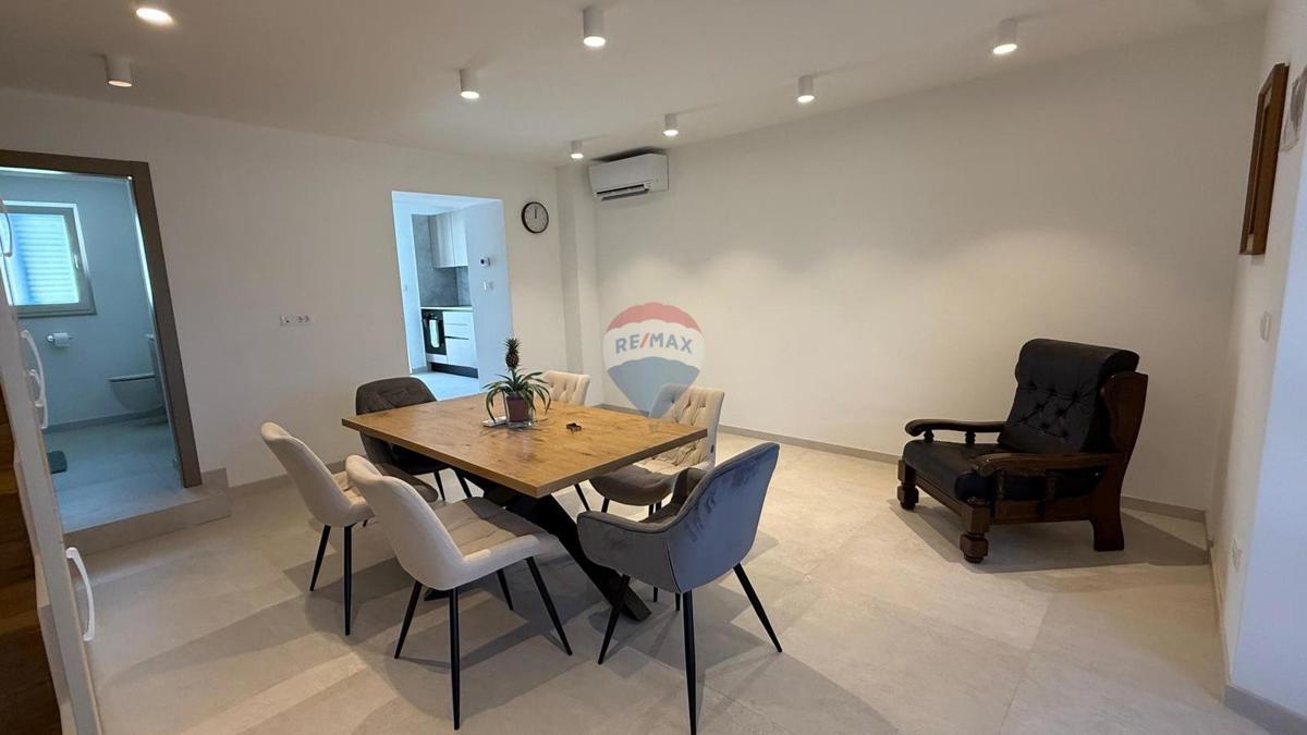 Hiša Novigrad, 135m2