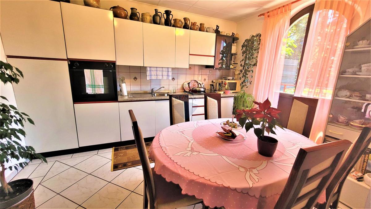 Hiša Savudrija, Umag, 180m2