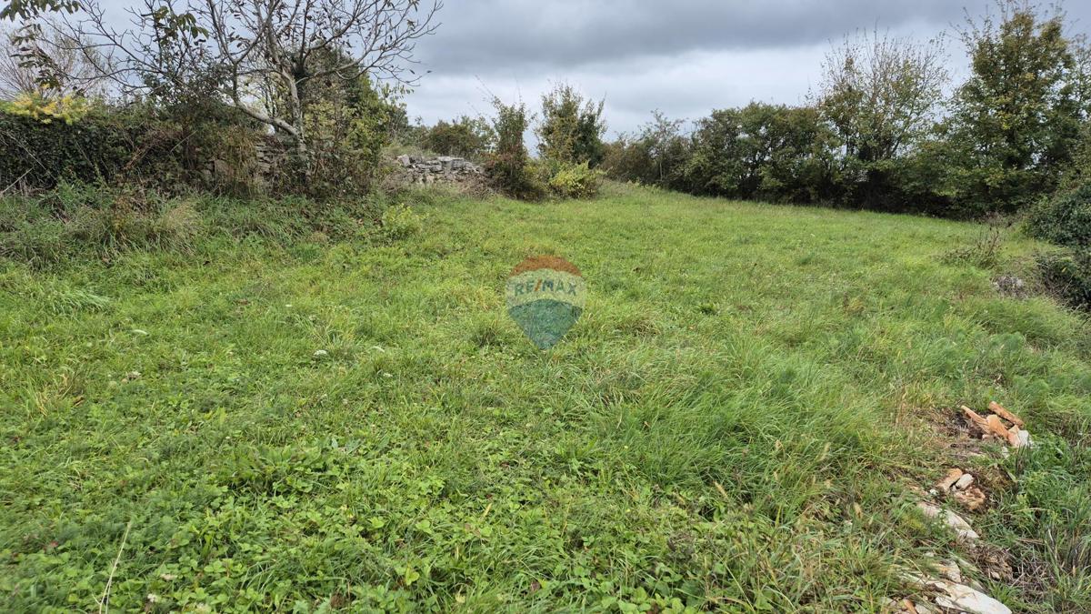 Stavbno zemljišče Sveti Petar u Šumi, Sveti Petar U Šumi, 2.357m2