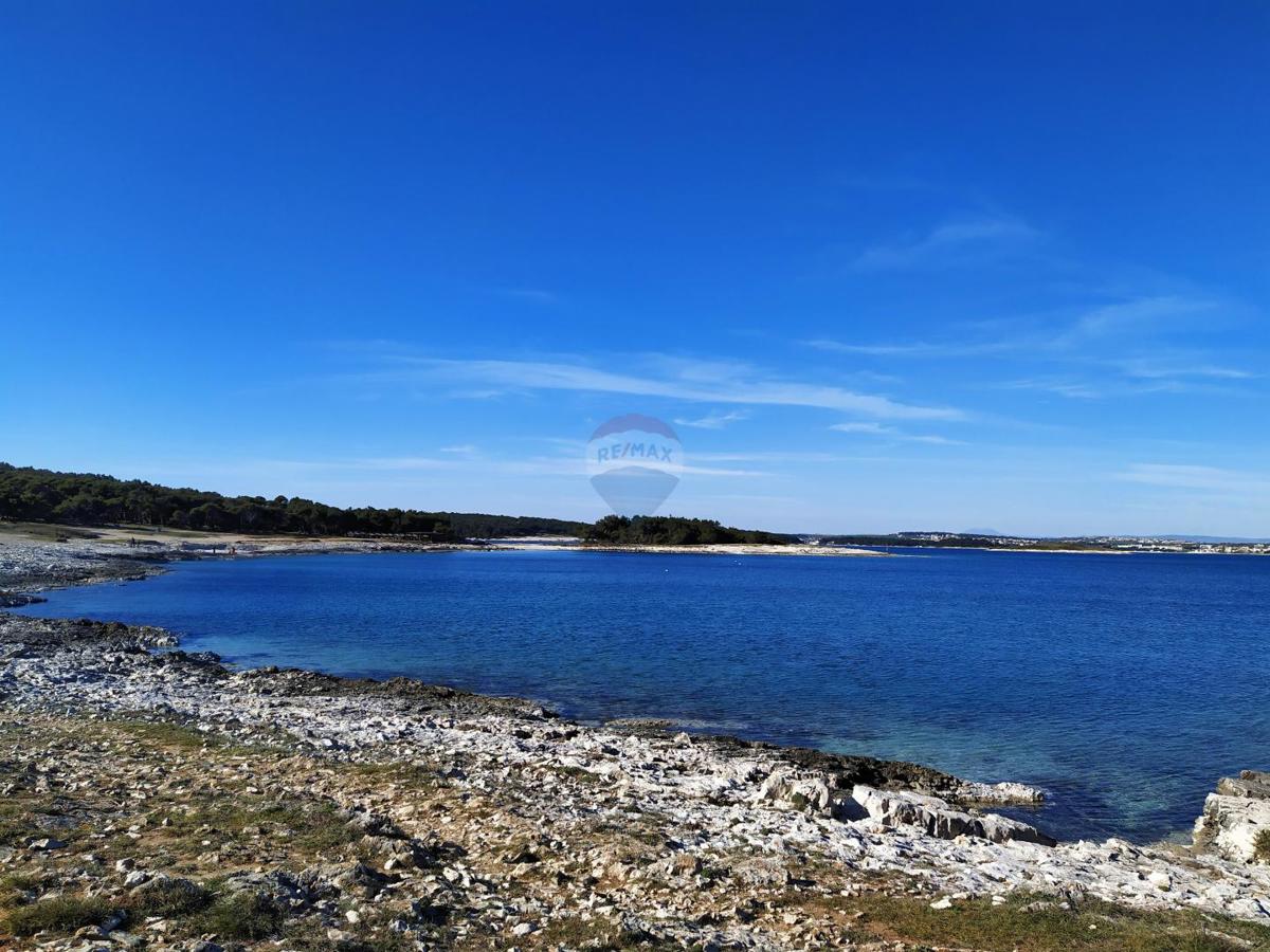 Istra, Premantura – Zazidljivo zemljišče T3 cona, 250 m od plaže