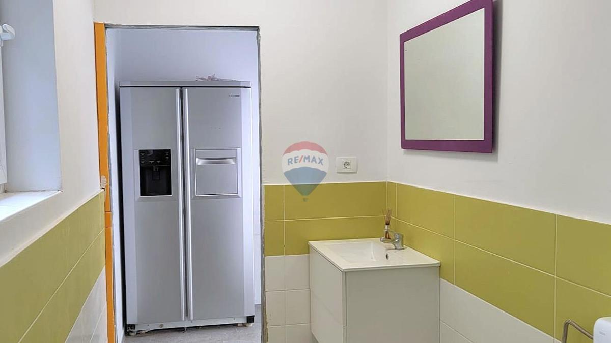 Stanovanje/Apartma Kaštel, Buje, 140,19m2
