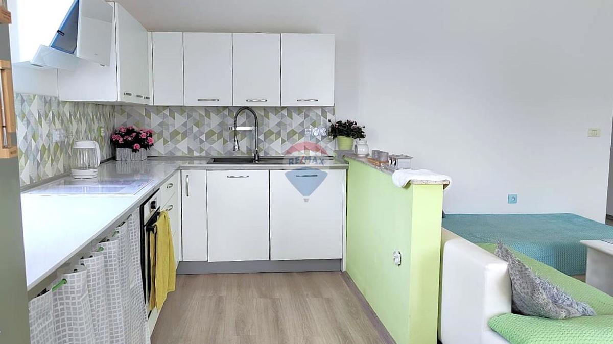 Stanovanje/Apartma Kaštel, Buje, 140,19m2