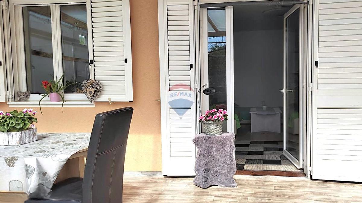 Stanovanje/Apartma Kaštel, Buje, 140,19m2