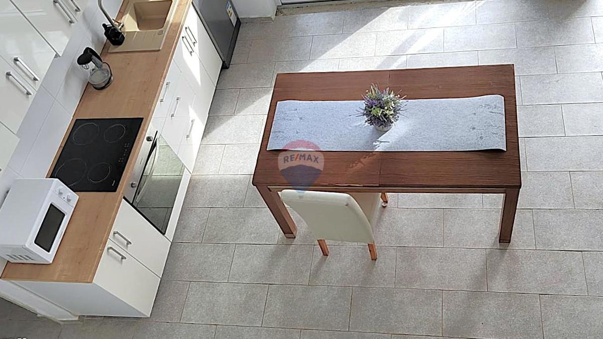 Stanovanje/Apartma Kaštel, Buje, 140,19m2