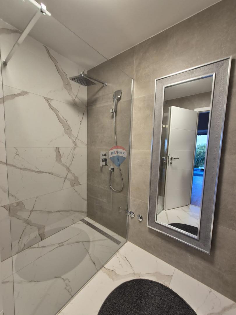 Hiša Gračani, Podsljeme, 109m2