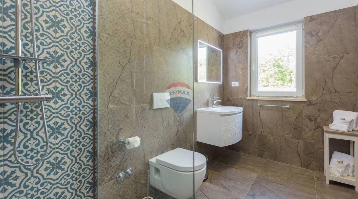 Hiša Svetvinčenat, 160m2