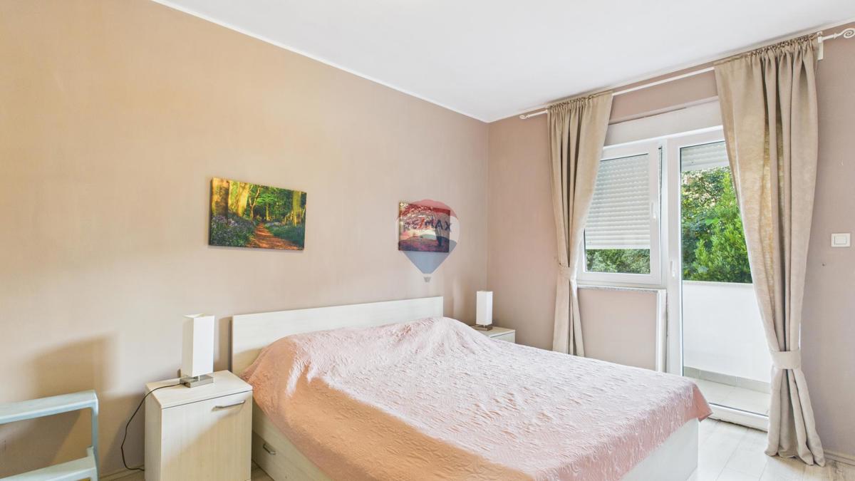 Novi Vinodolski – Dvosobno stanovanje blizu marine