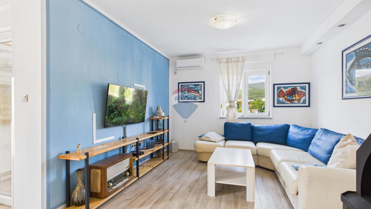 Novi Vinodolski – Dvosobno stanovanje blizu marine