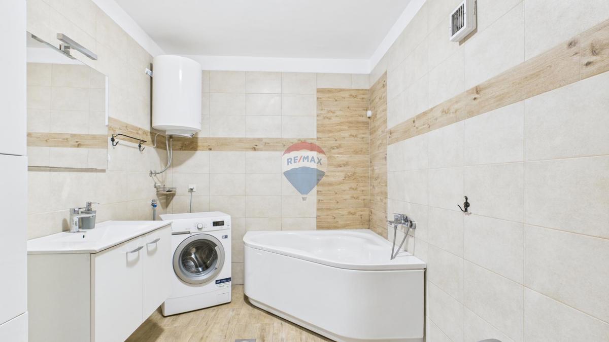 Novi Vinodolski – Dvosobno stanovanje blizu marine