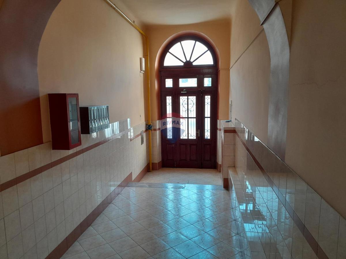 Stanovanje/Apartma Centar, Pula, 73,54m2