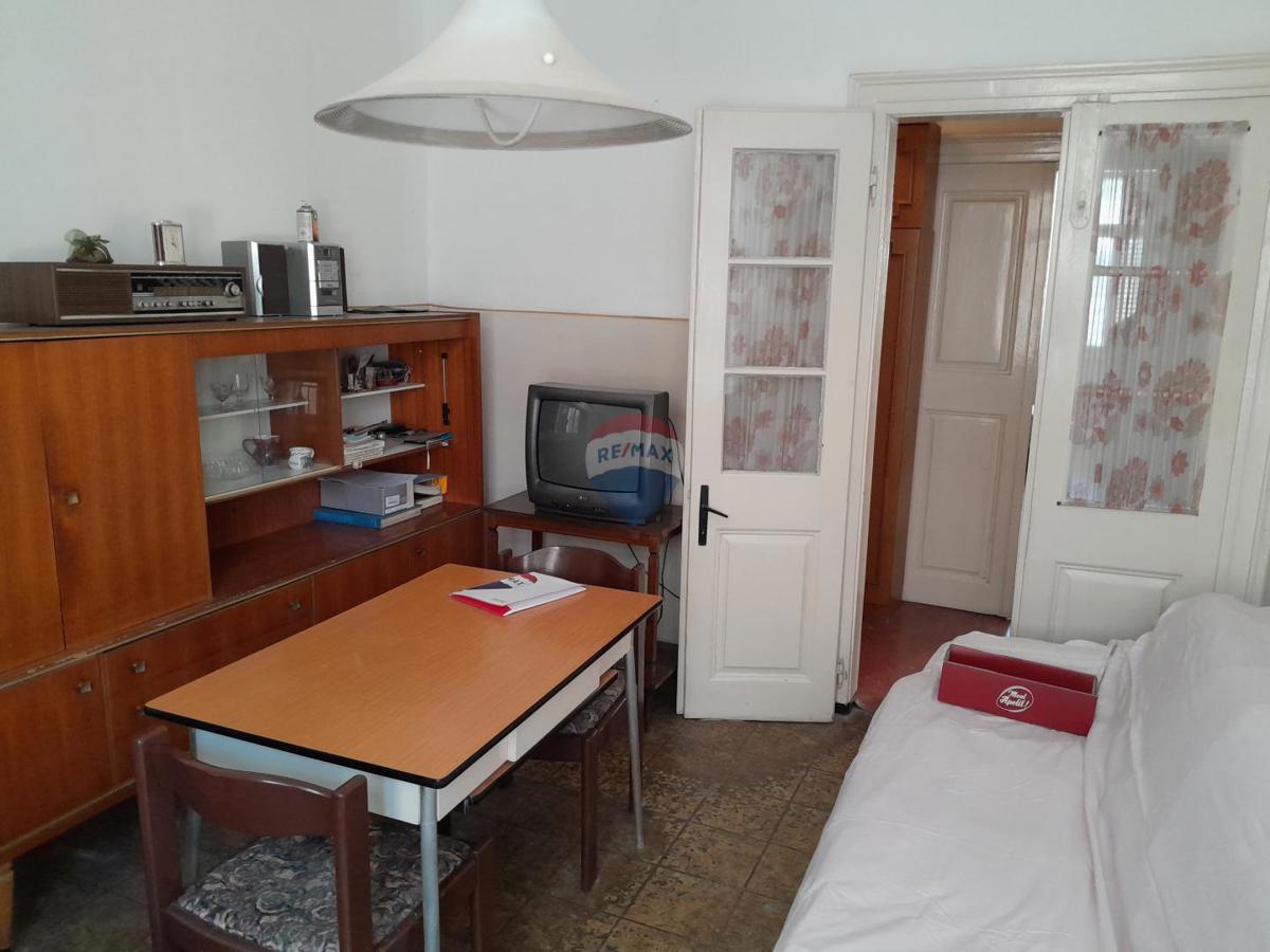 Stanovanje/Apartma Centar, Pula, 73,54m2
