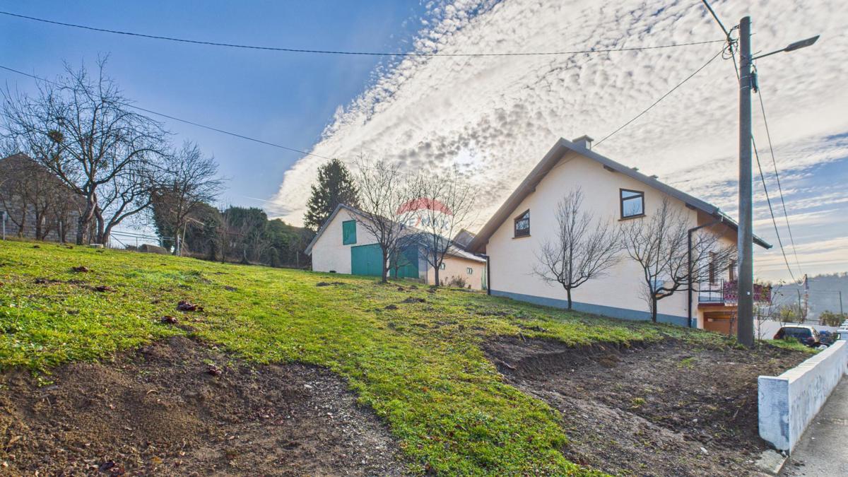 Hiša Radoboj, 650m2