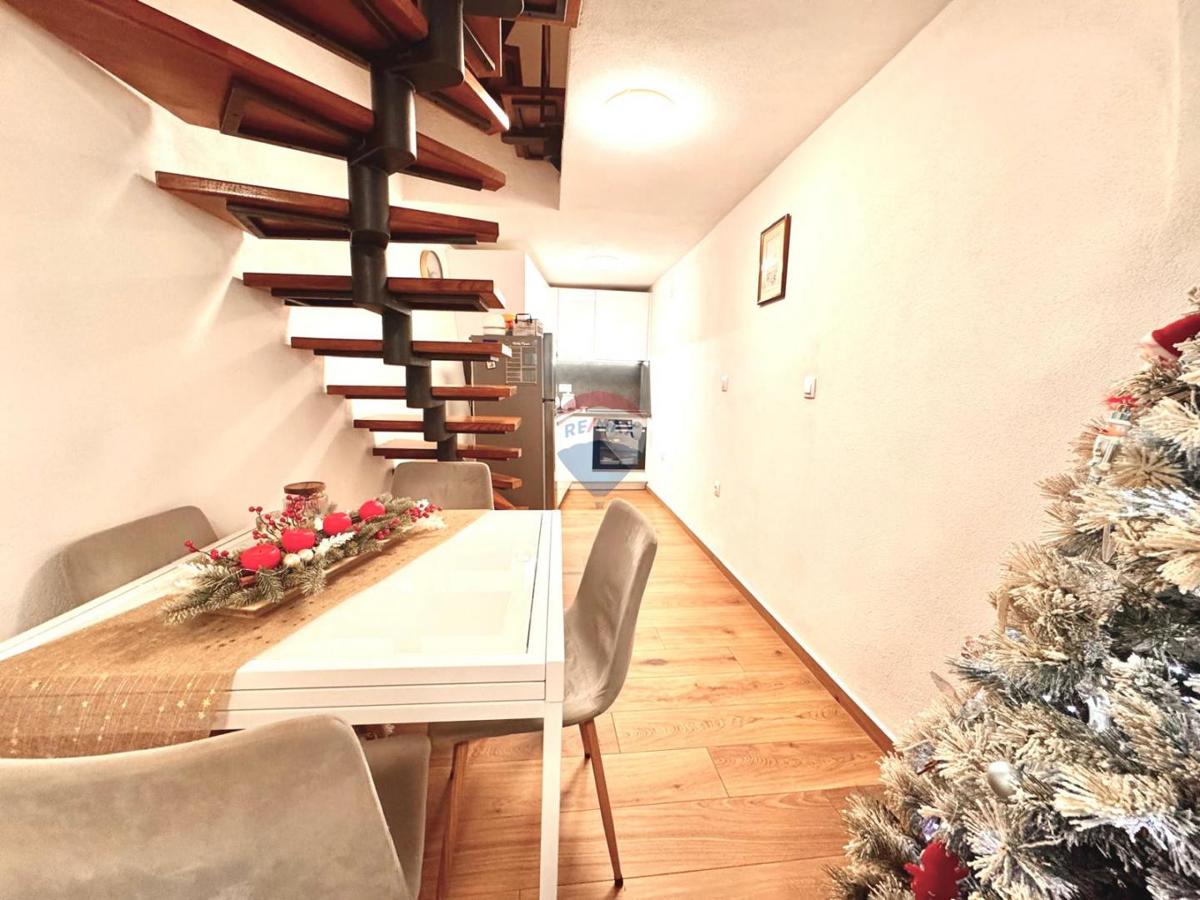 Hiša Novi Vinodolski, 100m2