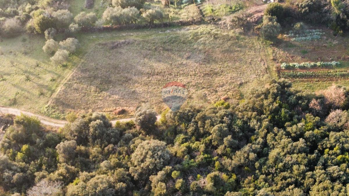 Stavbno zemljišče Rovinj, 2.645m2