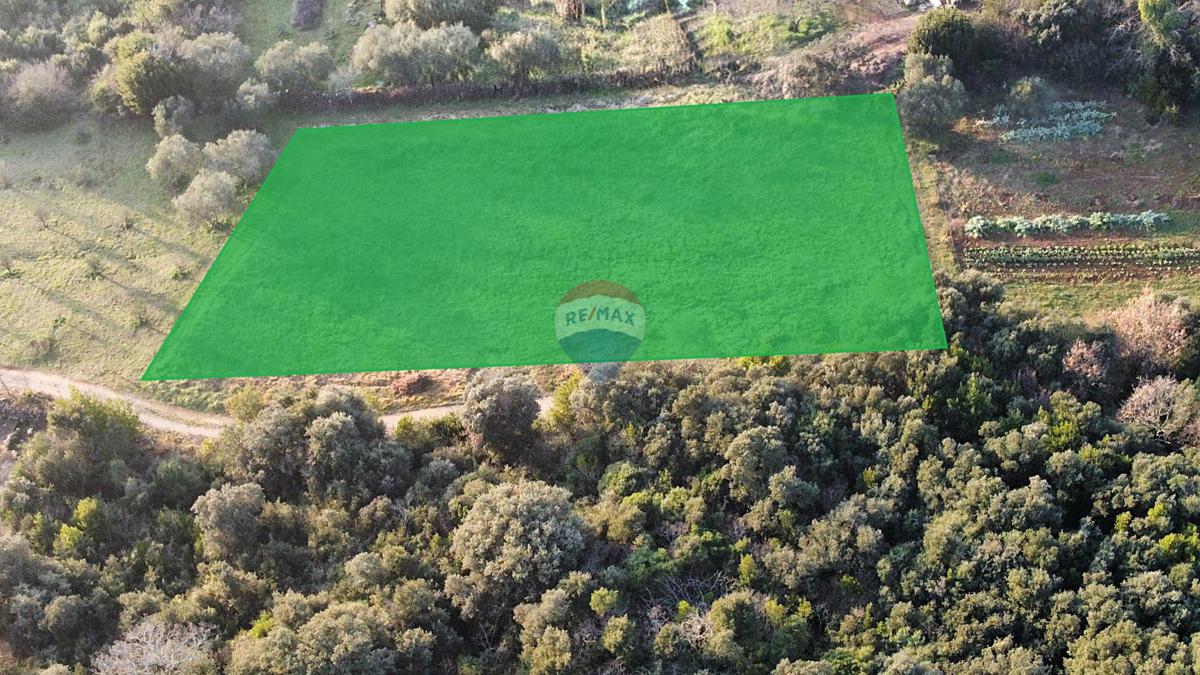 Stavbno zemljišče Rovinj, 2.645m2