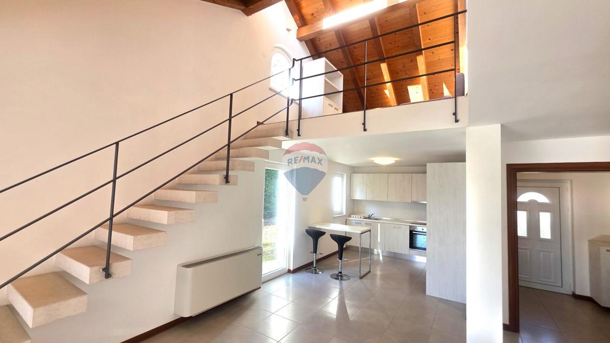 Hiša Kaštel, Buje, 155m2