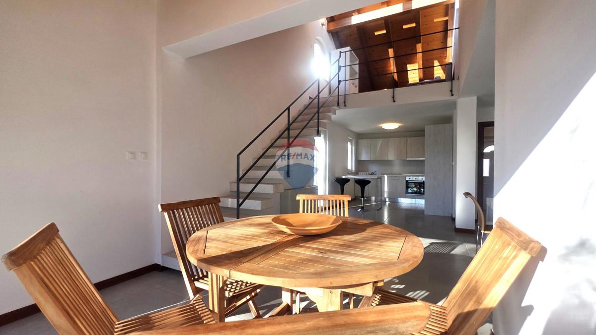 Hiša Kaštel, Buje, 155m2