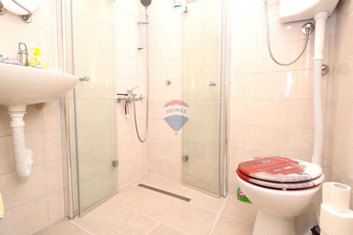 Hiša Žažina, Lekenik, 52m2