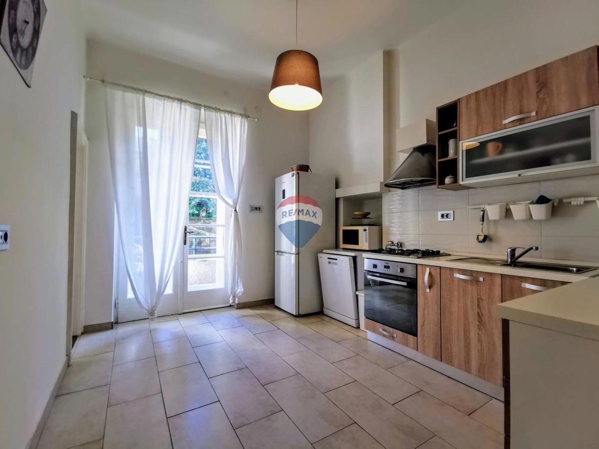 Stanovanje/Apartma Centar, Rijeka, 116,94m2