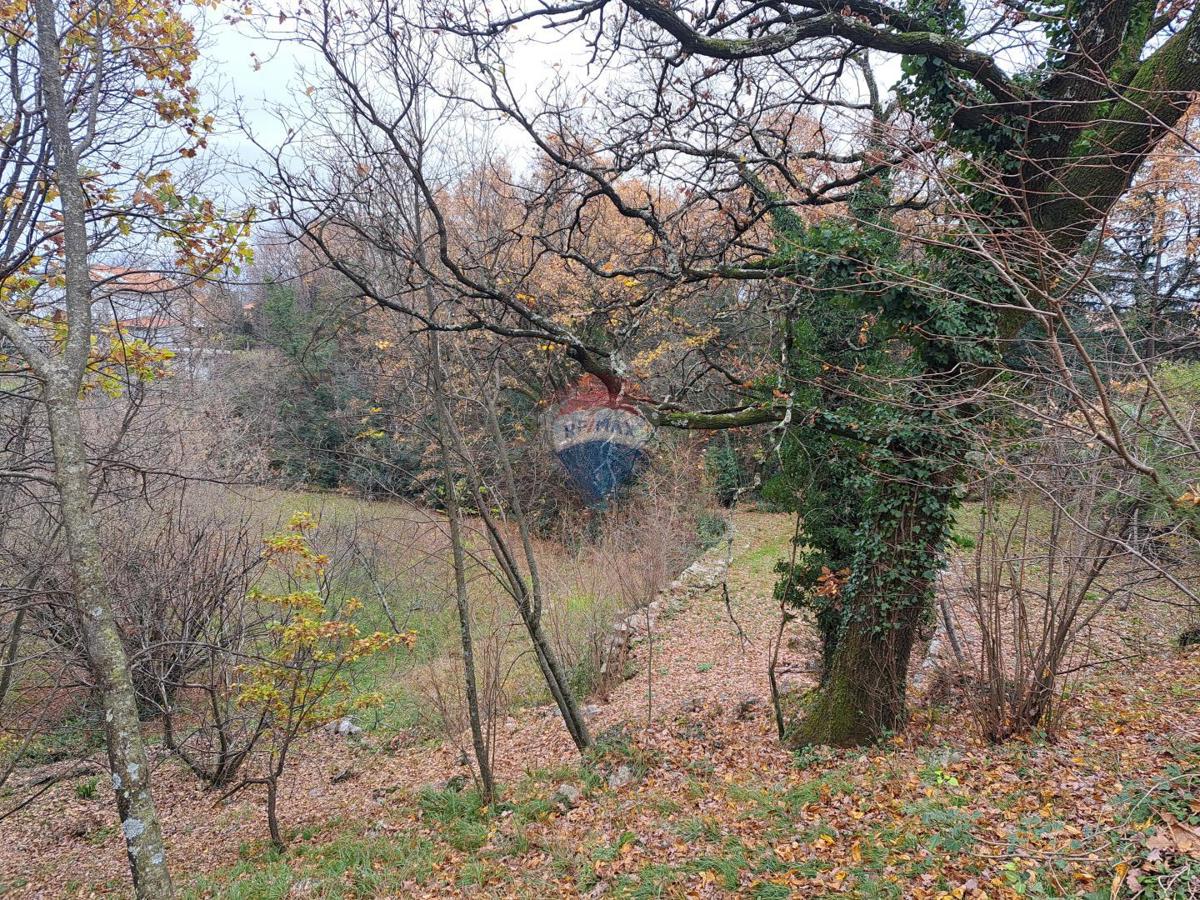 Stavbno zemljišče Matulji, 7.138m2