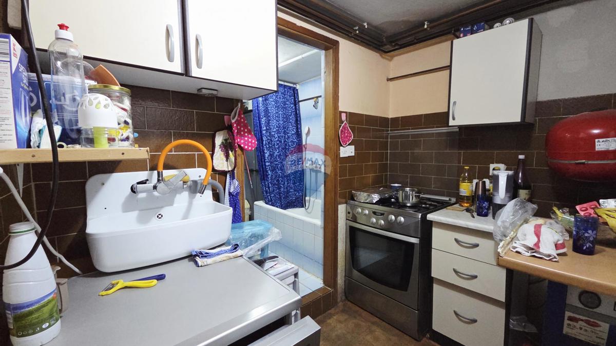 Hiša Rudeš, Trešnjevka - Sjever, 235m2