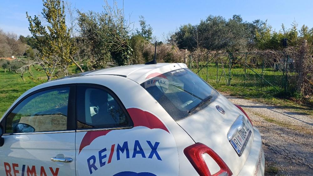 Stavbno zemljišče Medulin, 598m2