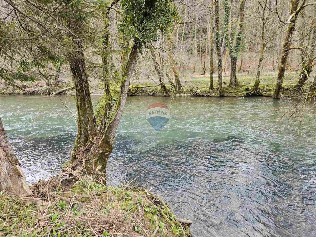 Hiša Brod na Kupi, Delnice, 200m2