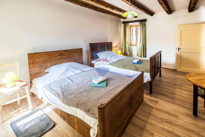 Hiša Marčana, 122m2