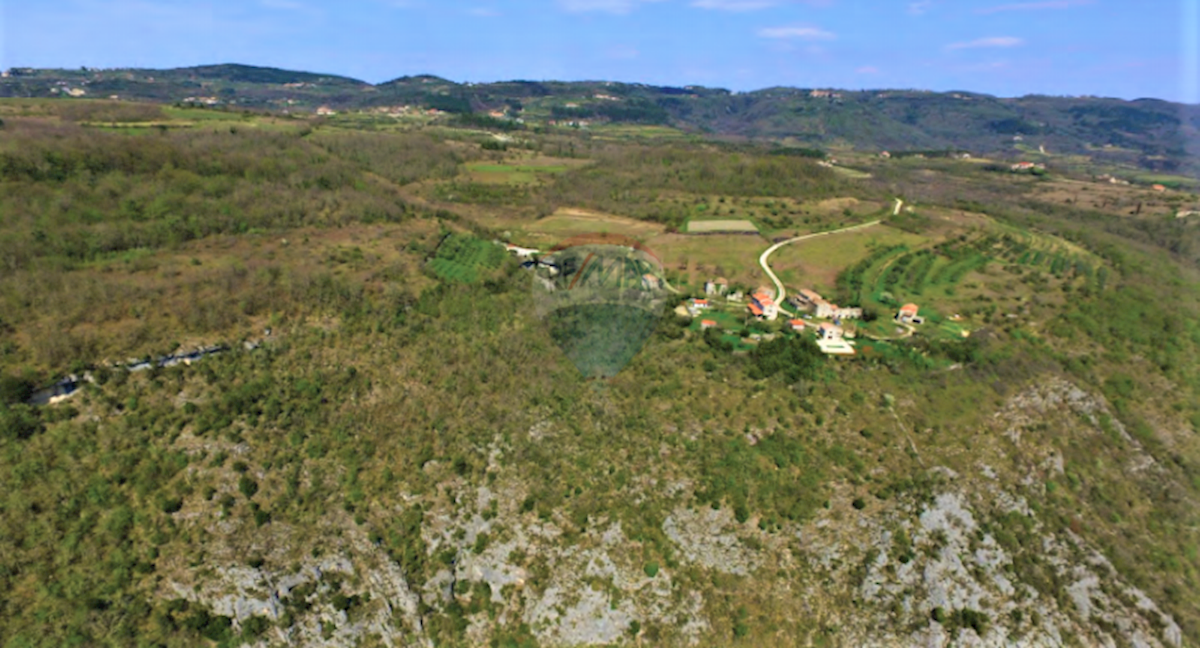 Grožnjan, 114.440m2