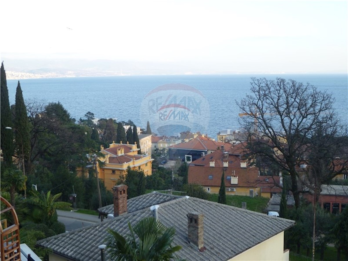 Stanovanje/Apartma Opatija - Centar, Opatija, 218m2