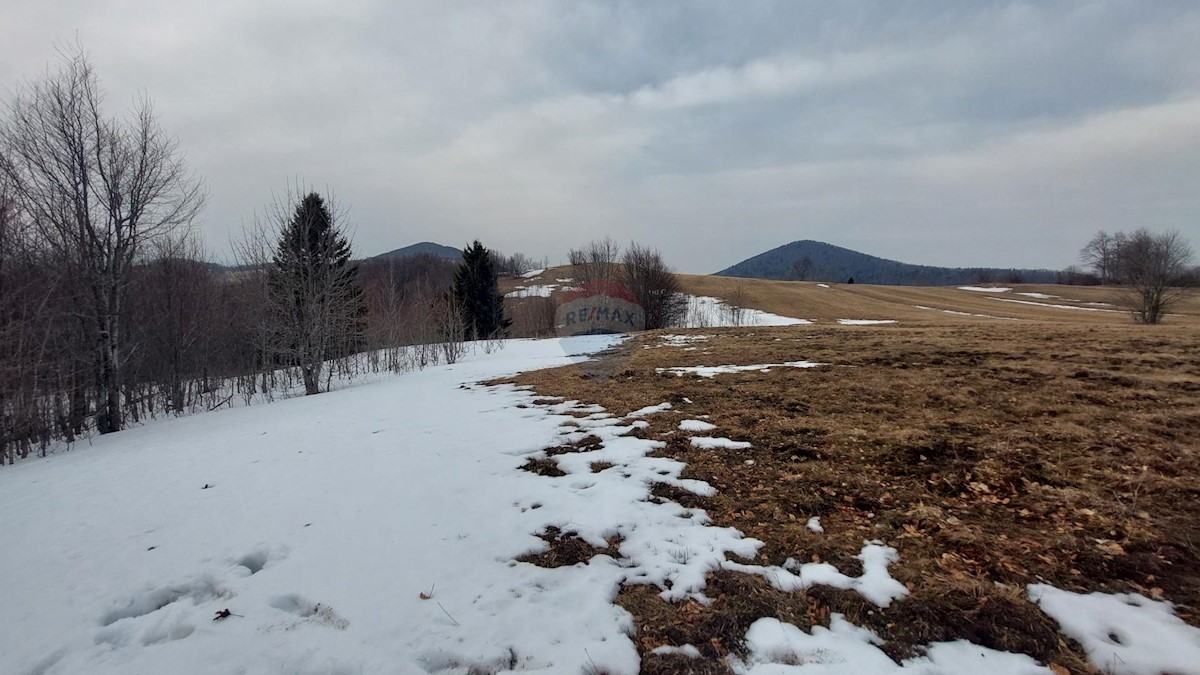 Begovo Razdolje, Mrkopalj, 15.000m2