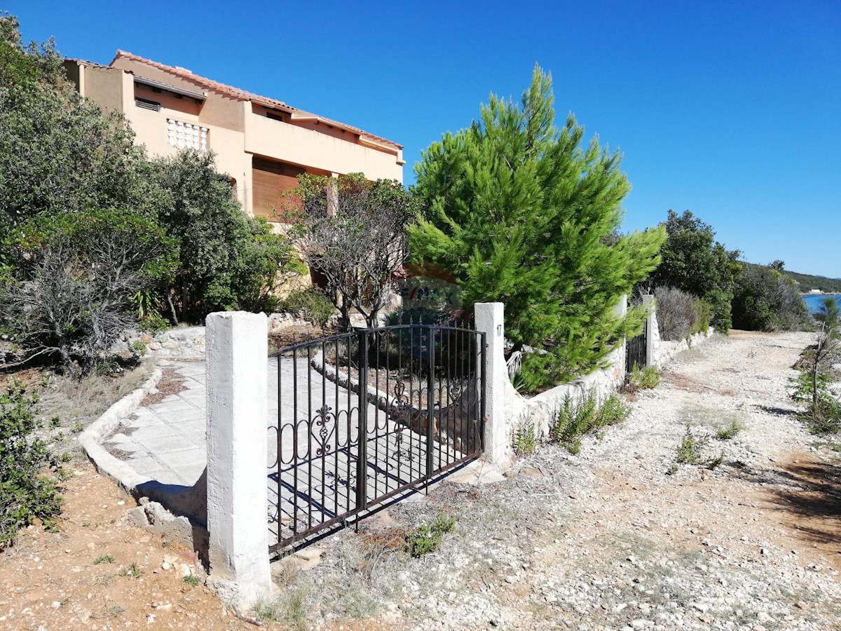 Hiša Rivanj, Preko, 360m2