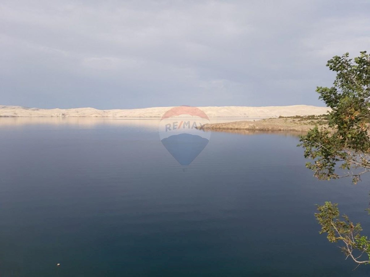 Stavbno zemljišče Tribanj, Starigrad, 1.118m2